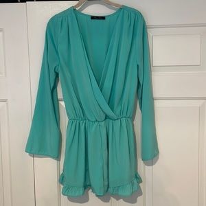 V neck long sleeve romper